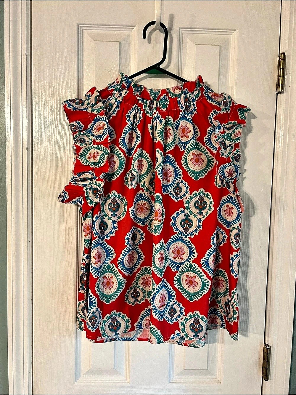 Banana Republic Geometric Medallion Ruffle Sleeveless Blouse Red & Blue